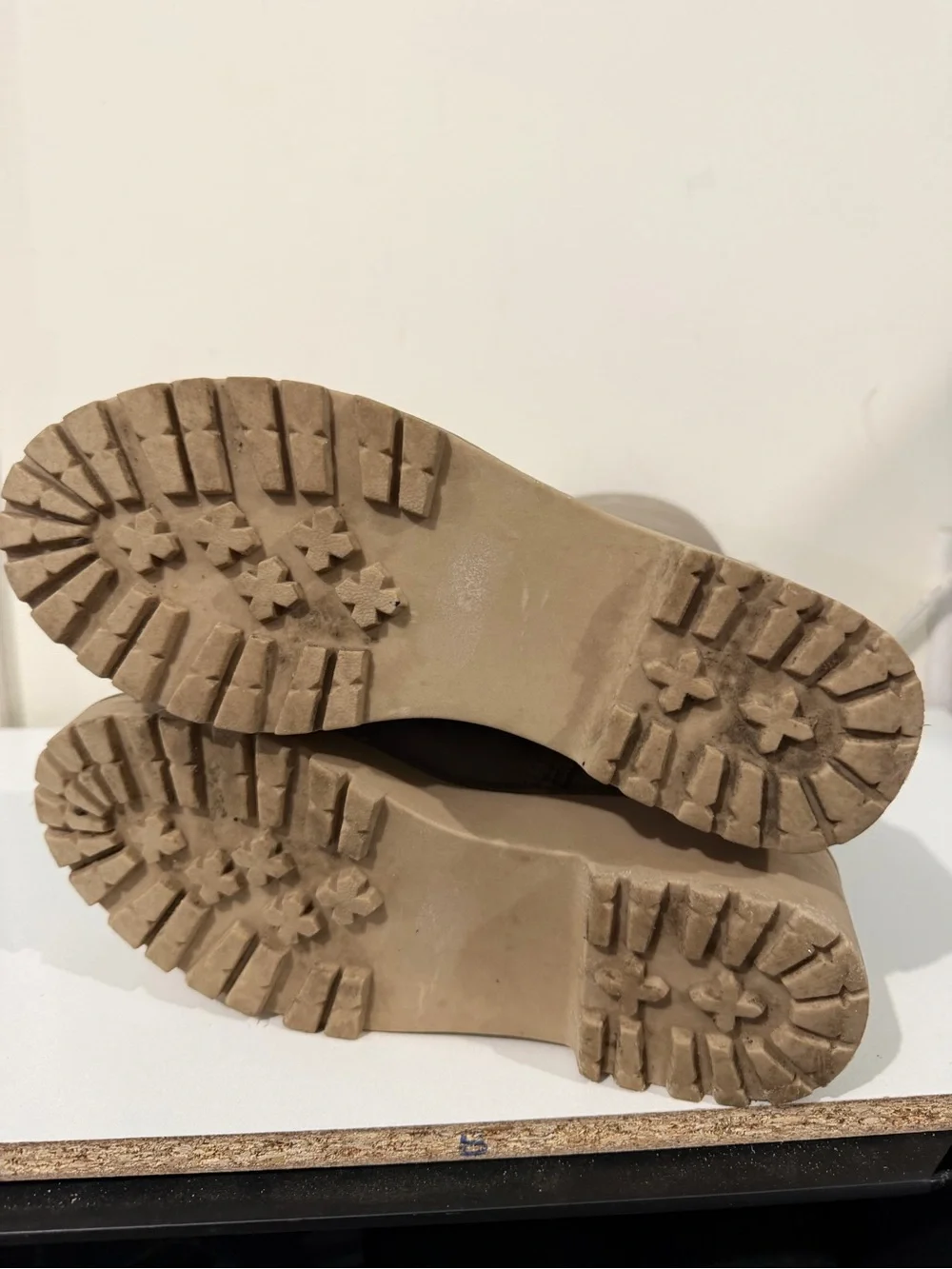 Girls Taupe Fall Boots - Fall Heeled Boots for Girls - Bow Accent Size 4
